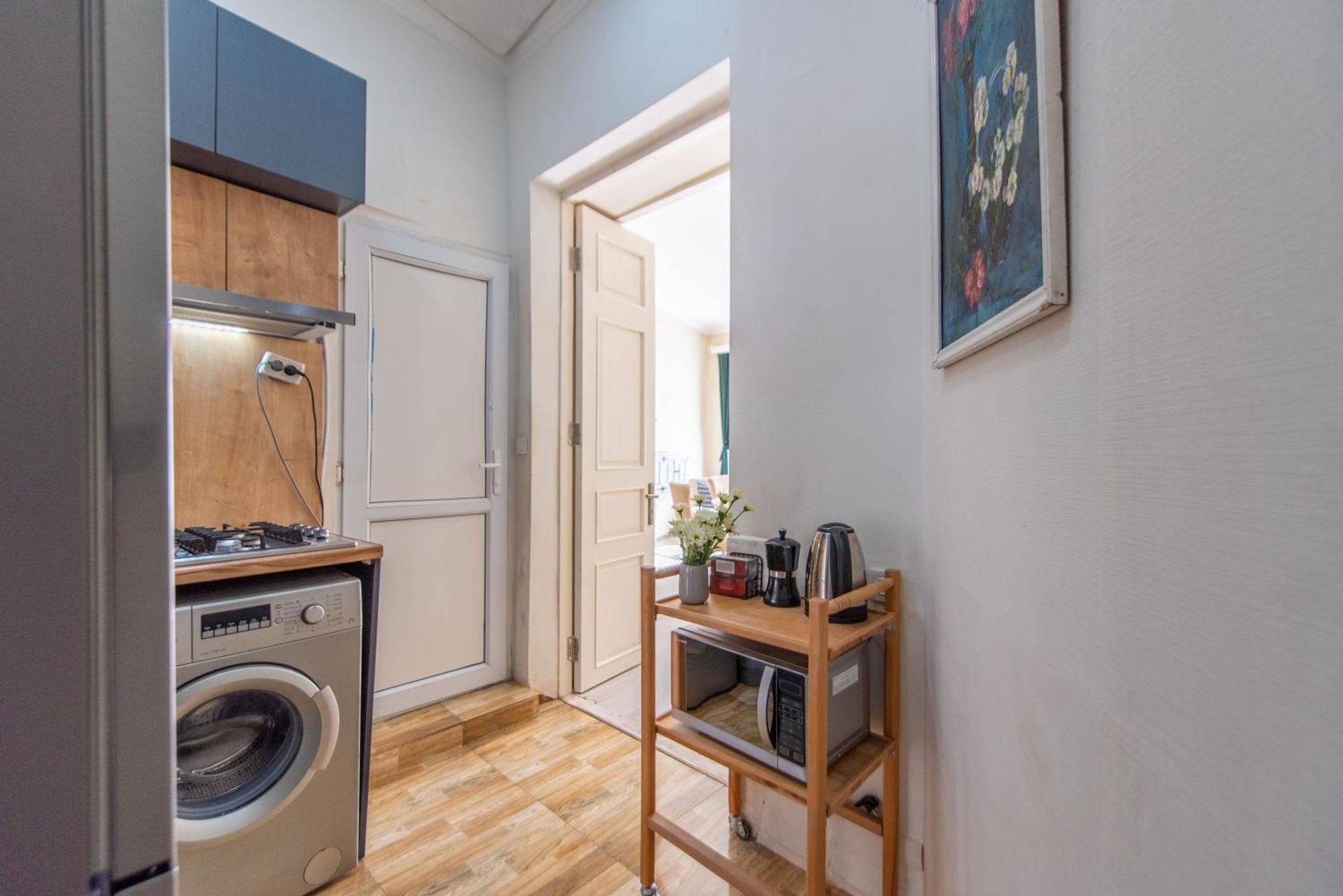 Old Town-Booking Apartment ティビリシ エクステリア 写真